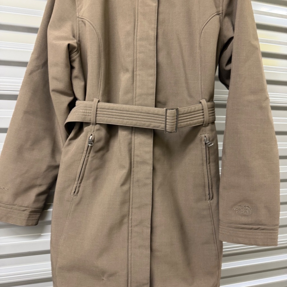 Winter jacket - Picture 7 of 9